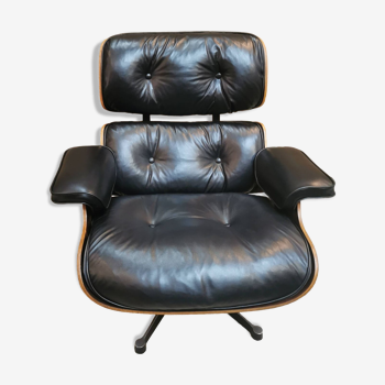 lounge chair international furniture 1973 Charles Eames
