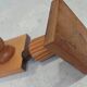 Paire de bougeoirs en bois