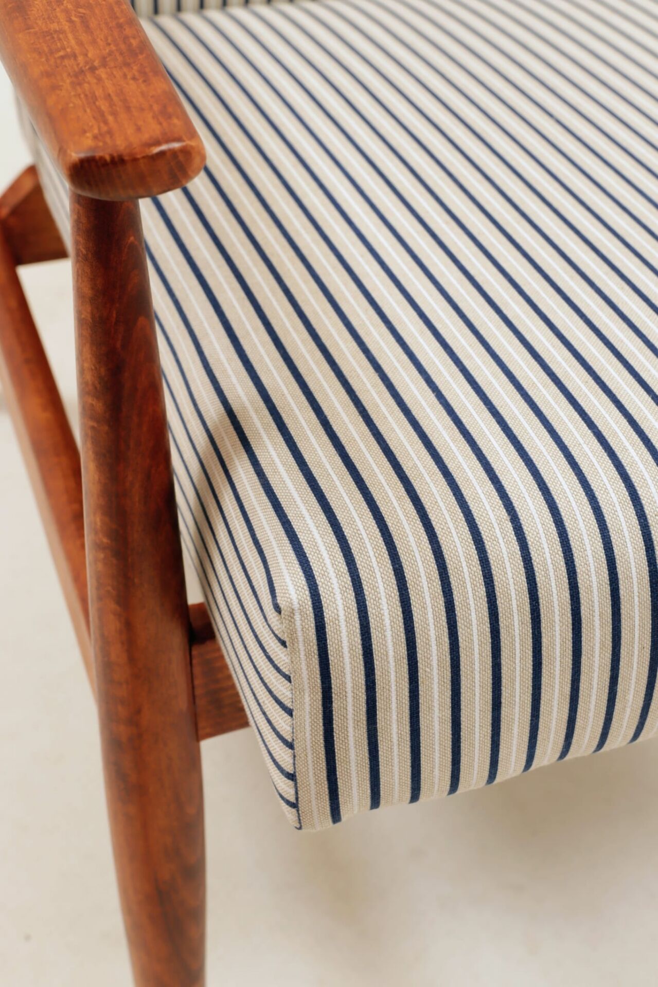 Fauteuil & Repose-pieds tissu cotton rayé