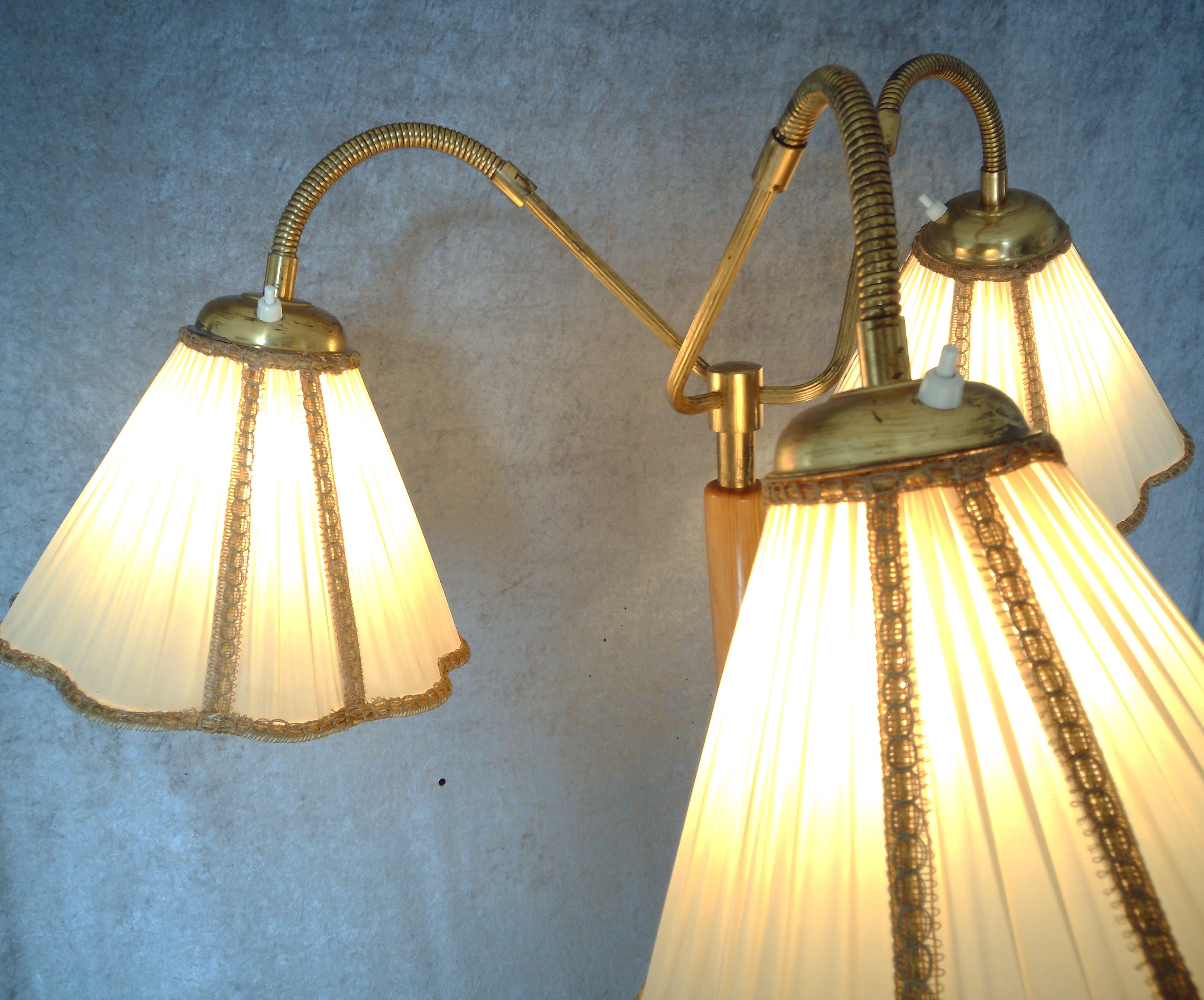 Vintage 3-armed floorlamp, 1940's