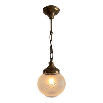 Suspension Luminaire Globe Frosted Glass Engraved Brass Art Deco Vintage