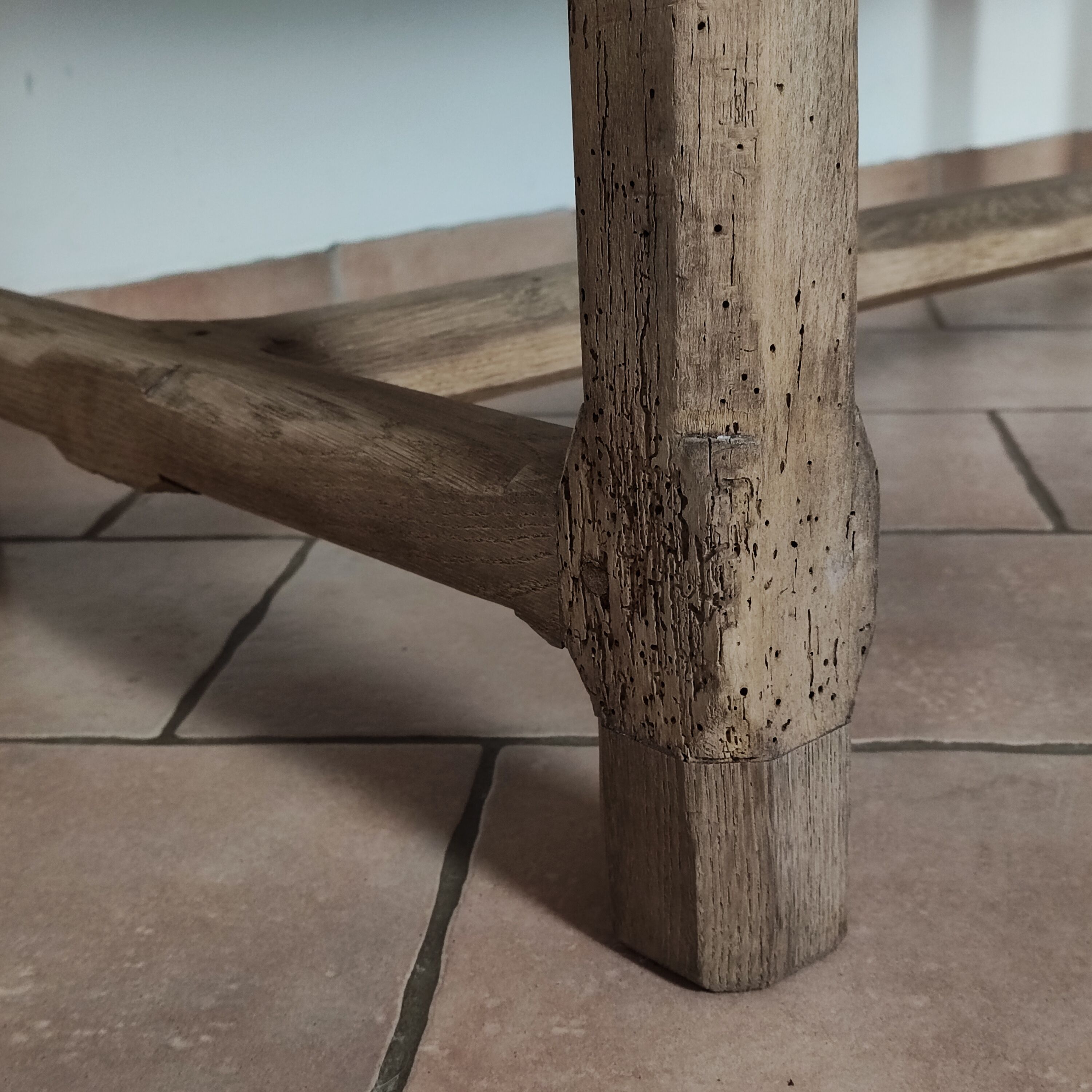 Farmhouse table