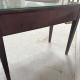 Louis XVI style desk in mahogany and veneer, 19th century.