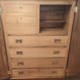 Armoire en noyer italien 1920