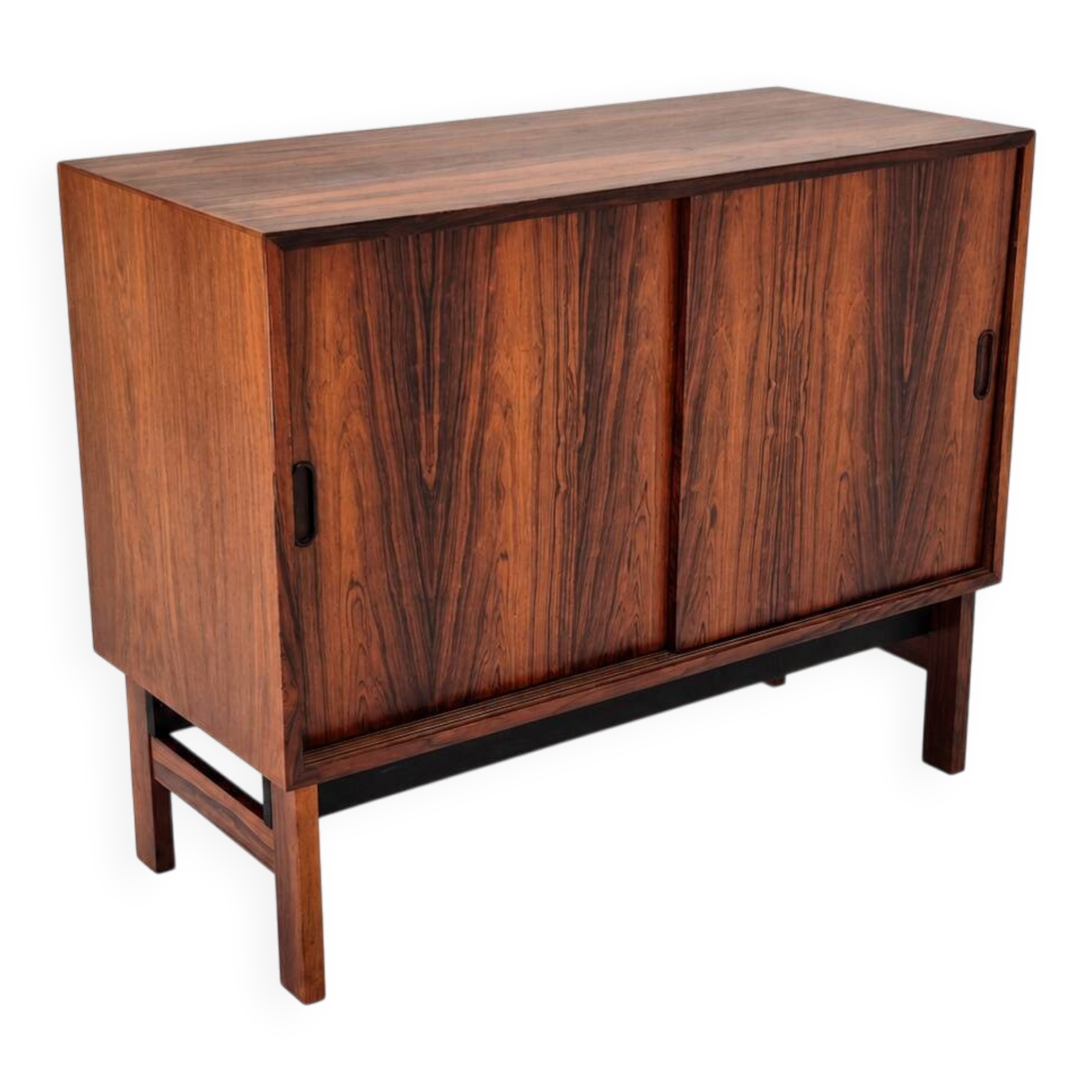 Low sideboard in rosewood with sliding doors. Denmark, 1960s