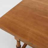 Table à manger en chêne belge du 20ème siècle