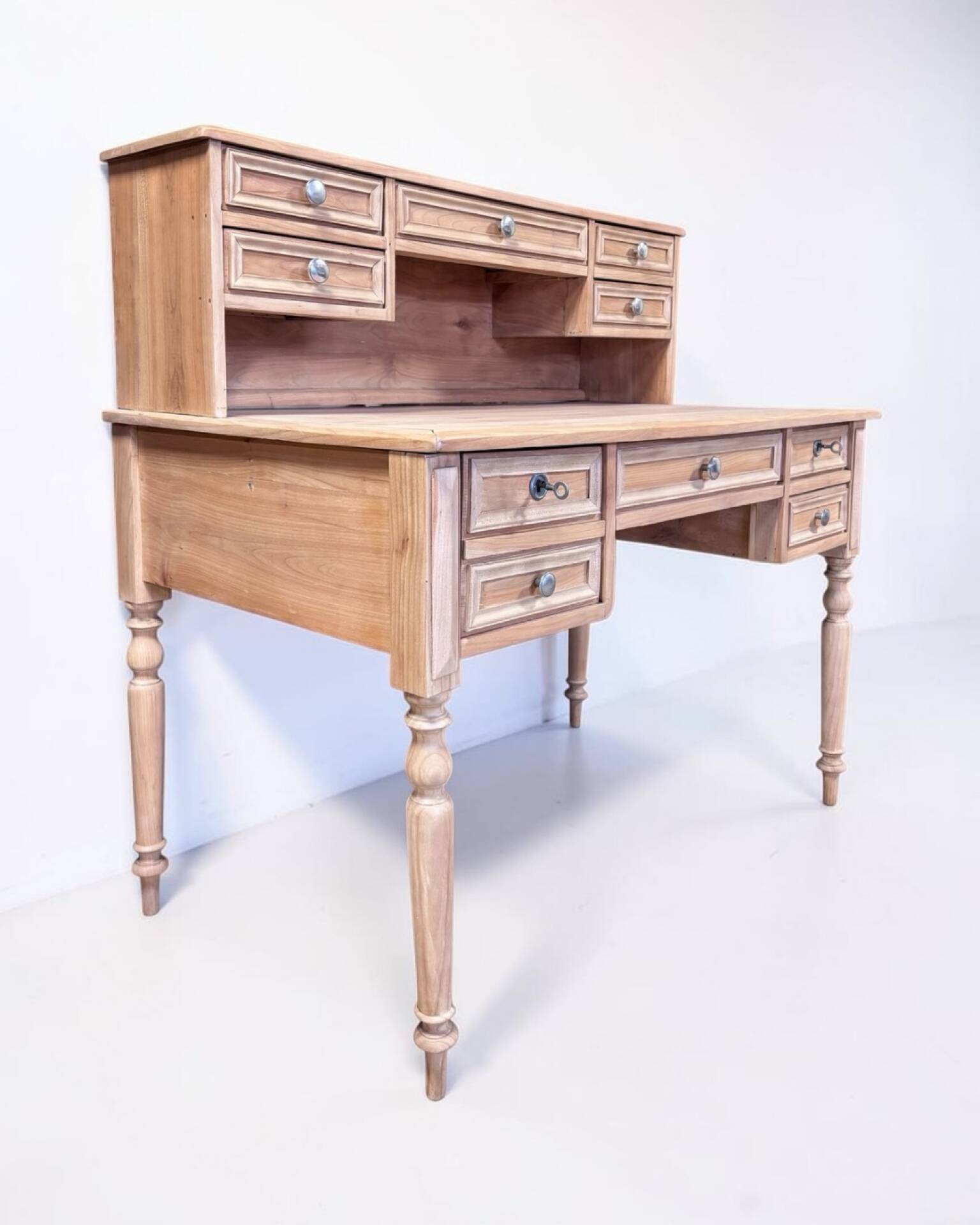 Louis XVI style graduated desk in solid cherry wood, renovated.