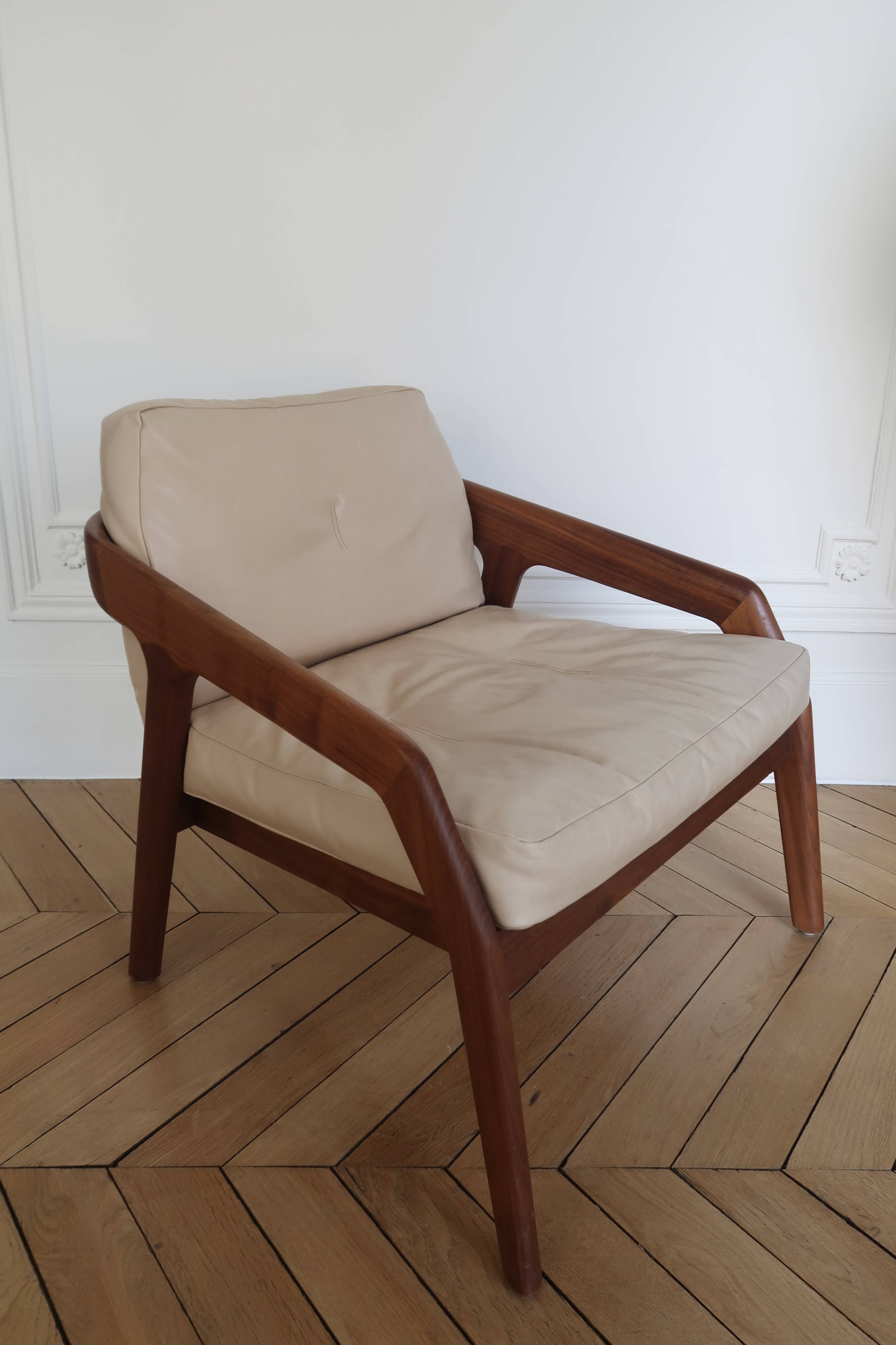 Friday 1 Zeitraum armchair