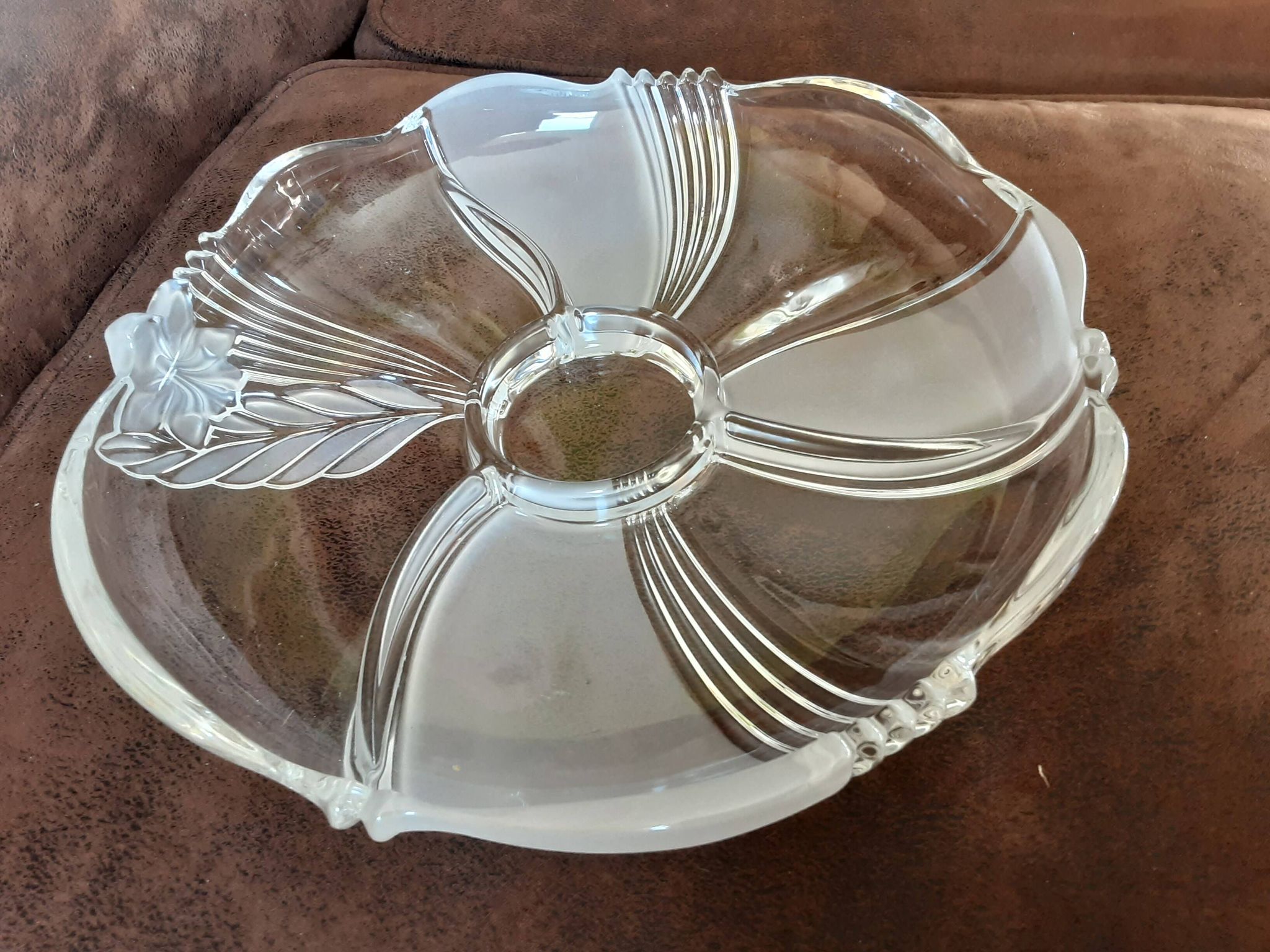 Original crystal compartment dish