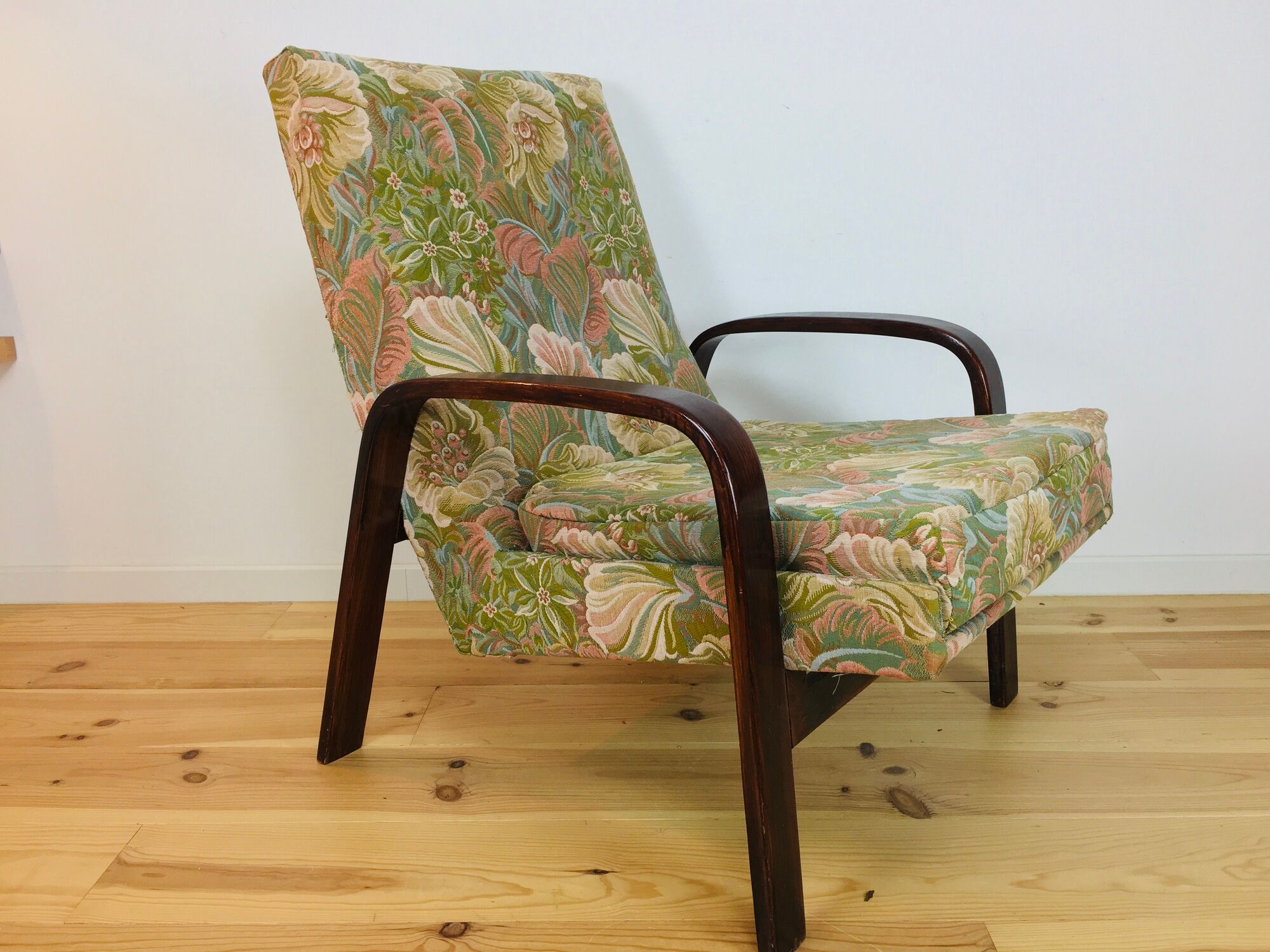ARP Steiner "1005" chair, by Guariche, Motte and Mortier, 1960s, bowwood