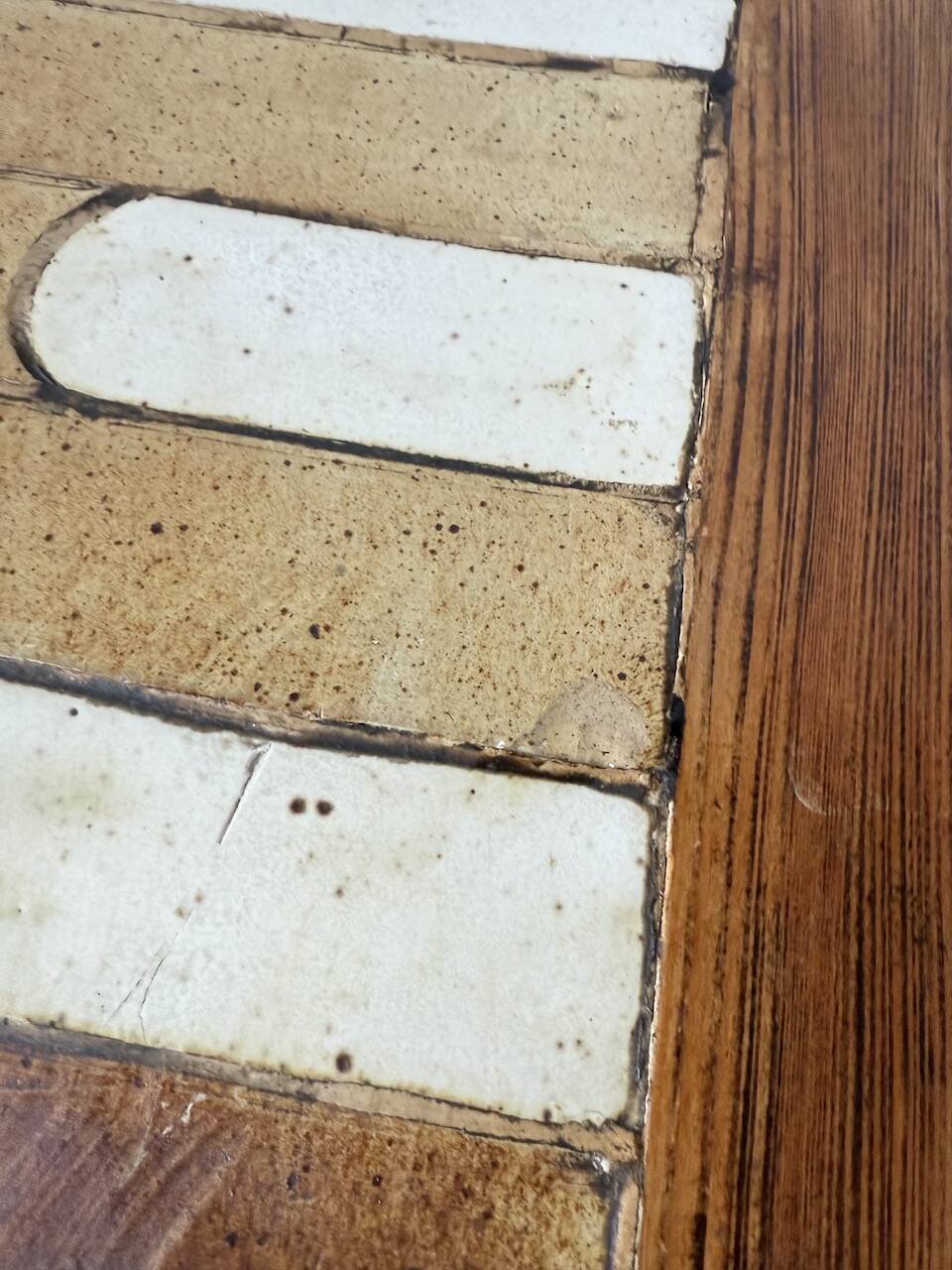 Dyem ceramic coffee table