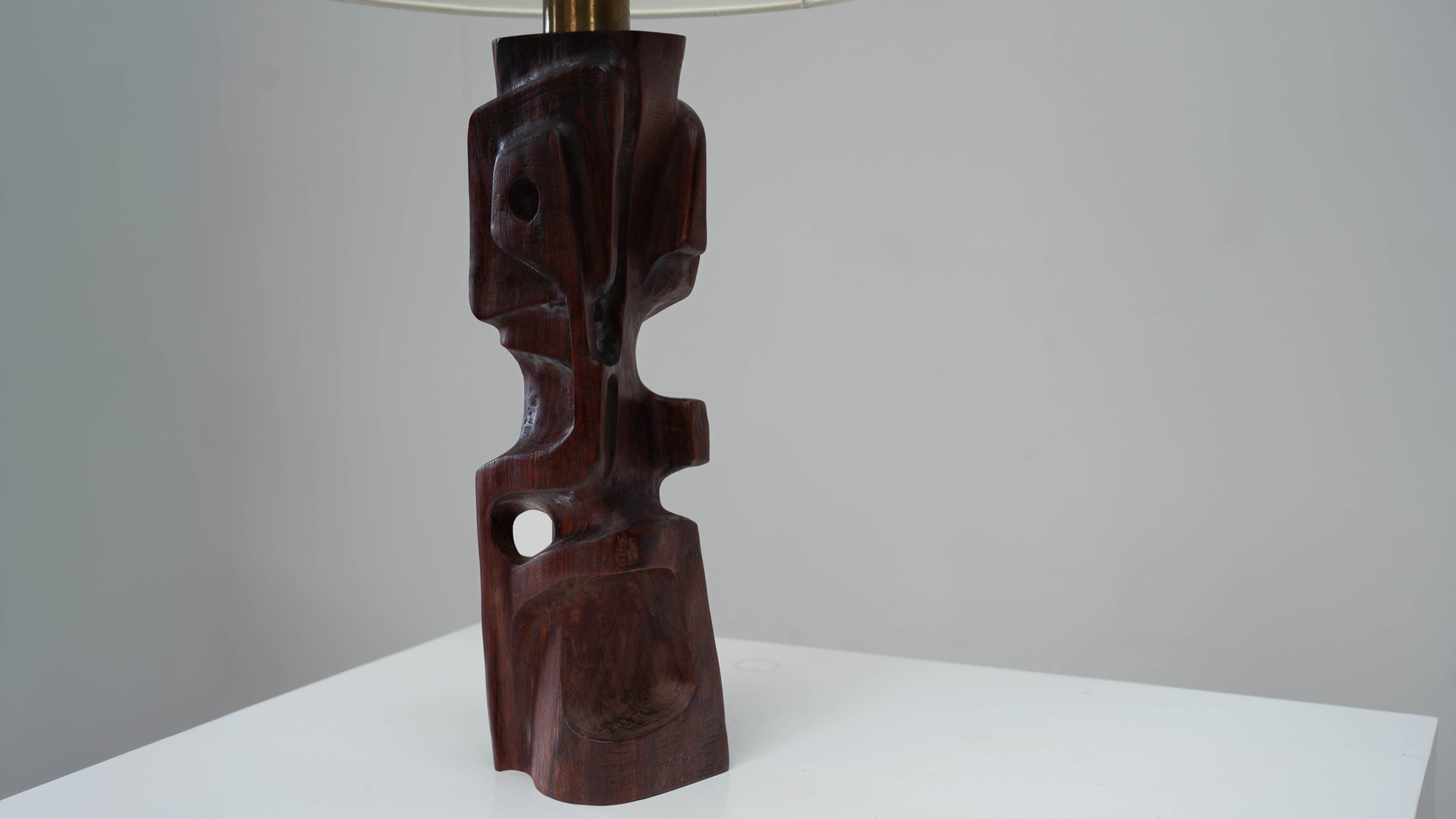Sculptural table lamp by Gianni Pinna