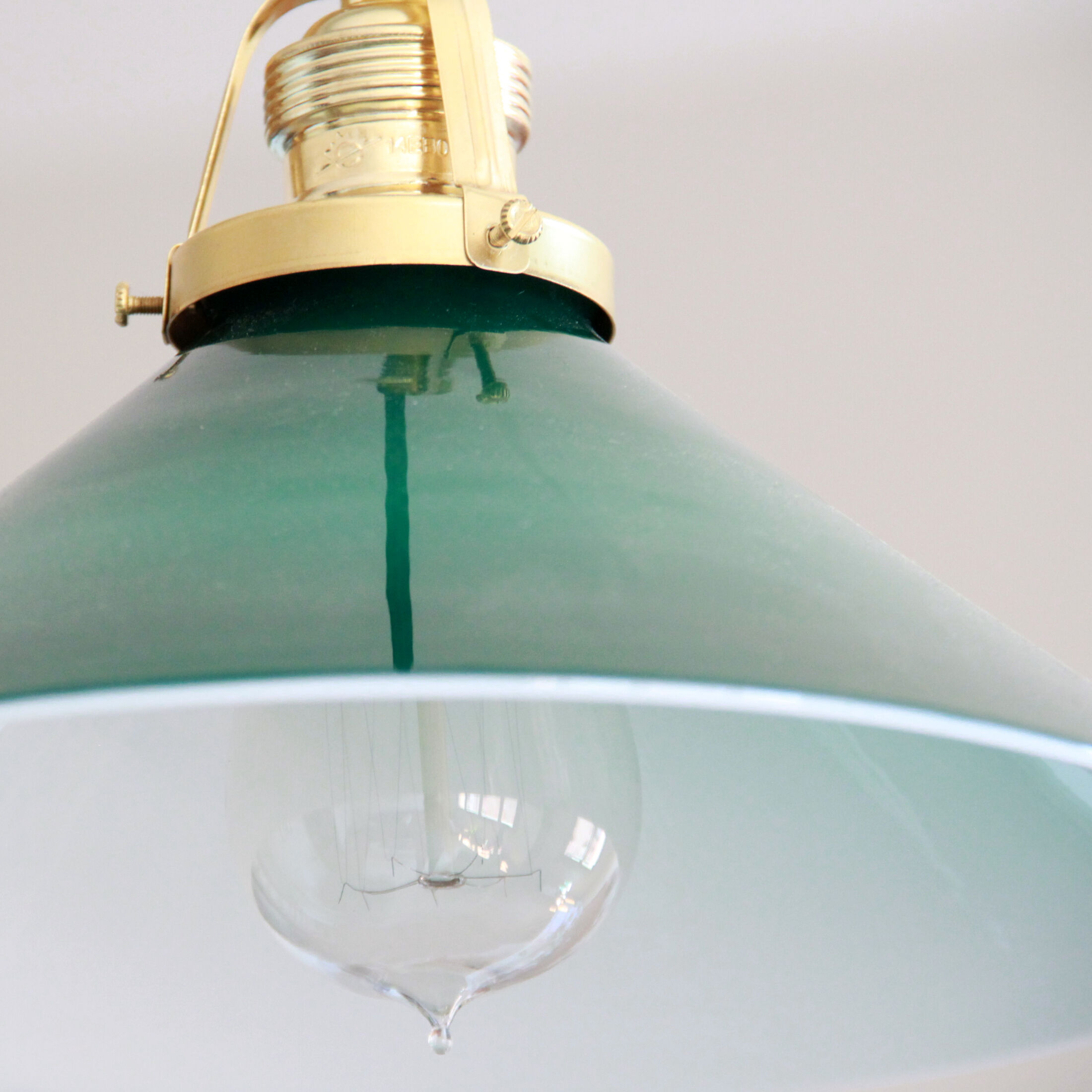 Hanging lamp in green opaline glass
