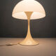 Lampe à poser Panthella de Verner Panton pour Louis poulsen