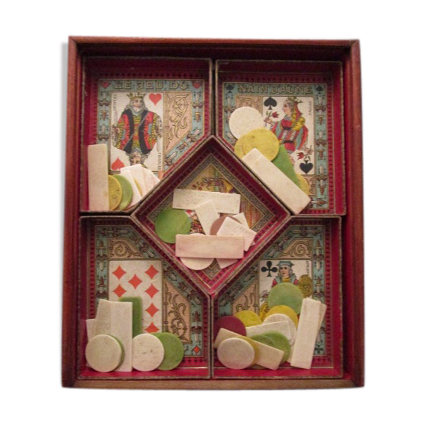 Old yellow dwarf set in wooden-tokens in colored bones