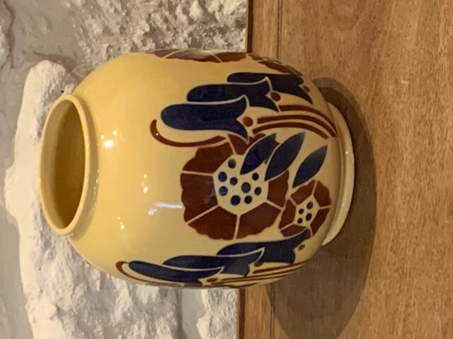 Vase art deco department stores at galeries lafayette Paris moon