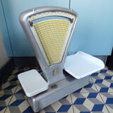 Grocer butcher scale Lutrana