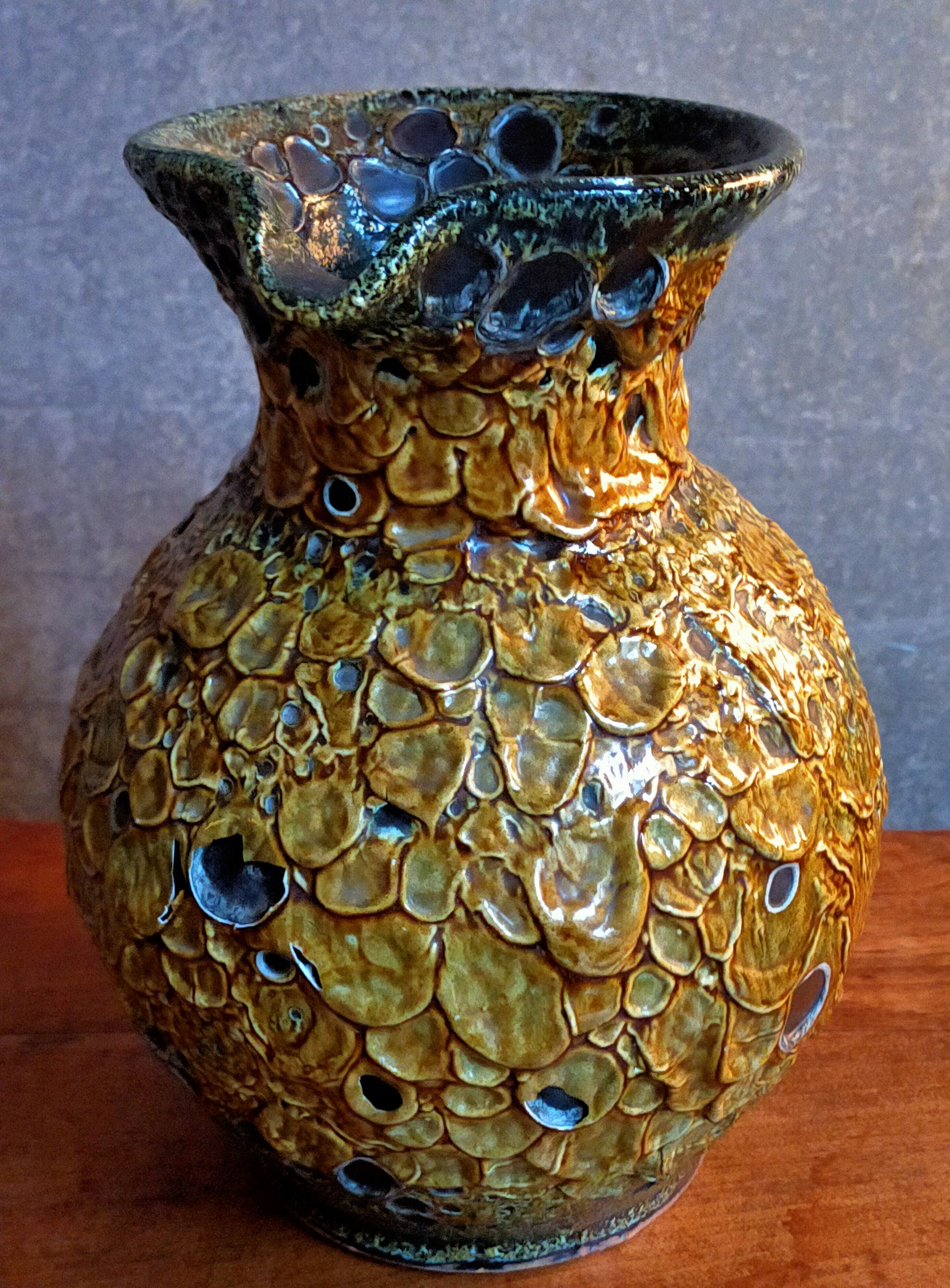 Vintage ceramic pitcher Fat Lava foams glaciers LE CYCLOPE, Annecy