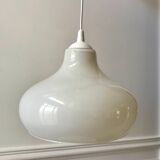 supension en opaline blanche design champignon années 70