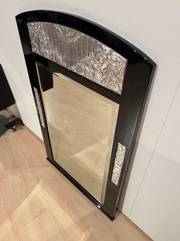 Art Deco Wall Mirror in Black Lacquer & Silver Leaf, France, 1930s