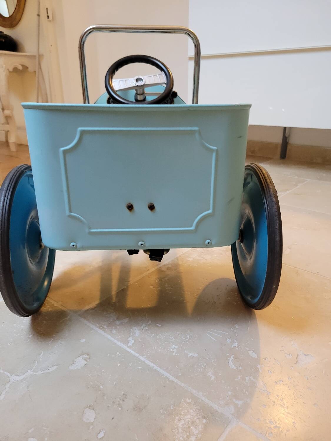 Baghera pedal car