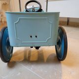 Baghera pedal car