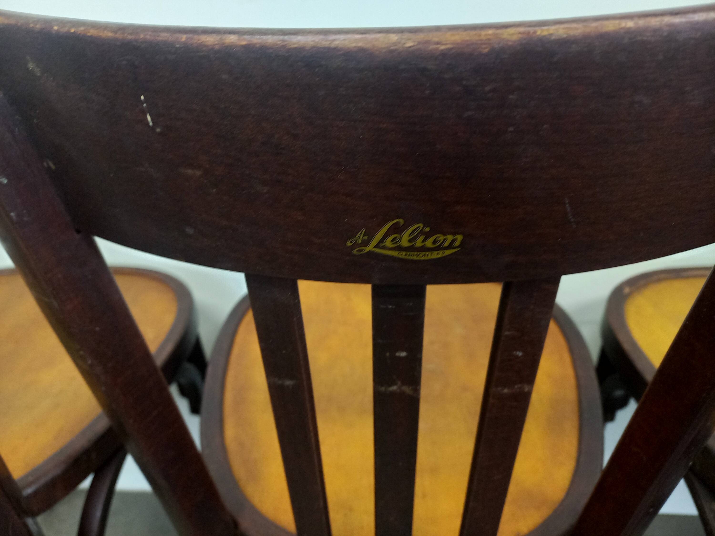 6 Baumann bistro chairs