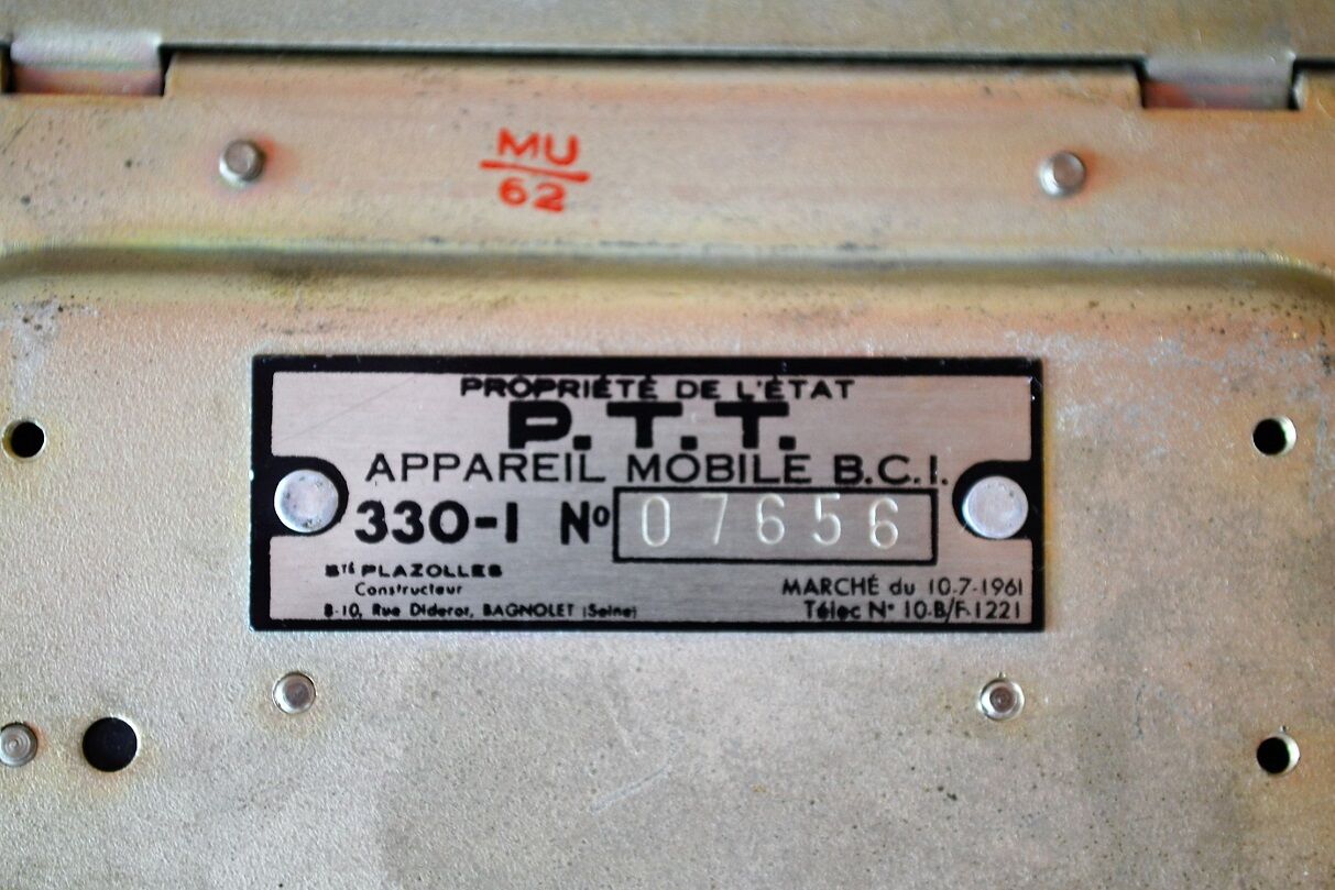 Old phone PTT vintage 60's bakelite