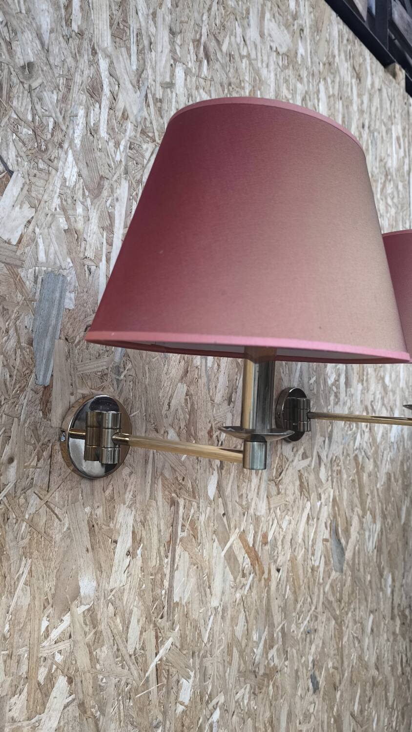 Pair of wall lights, reading light in gilded brass