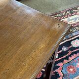 English coffee table in mahogany from the 1930s.
