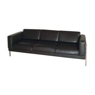 Robin Day sofa by Vintage Habitat