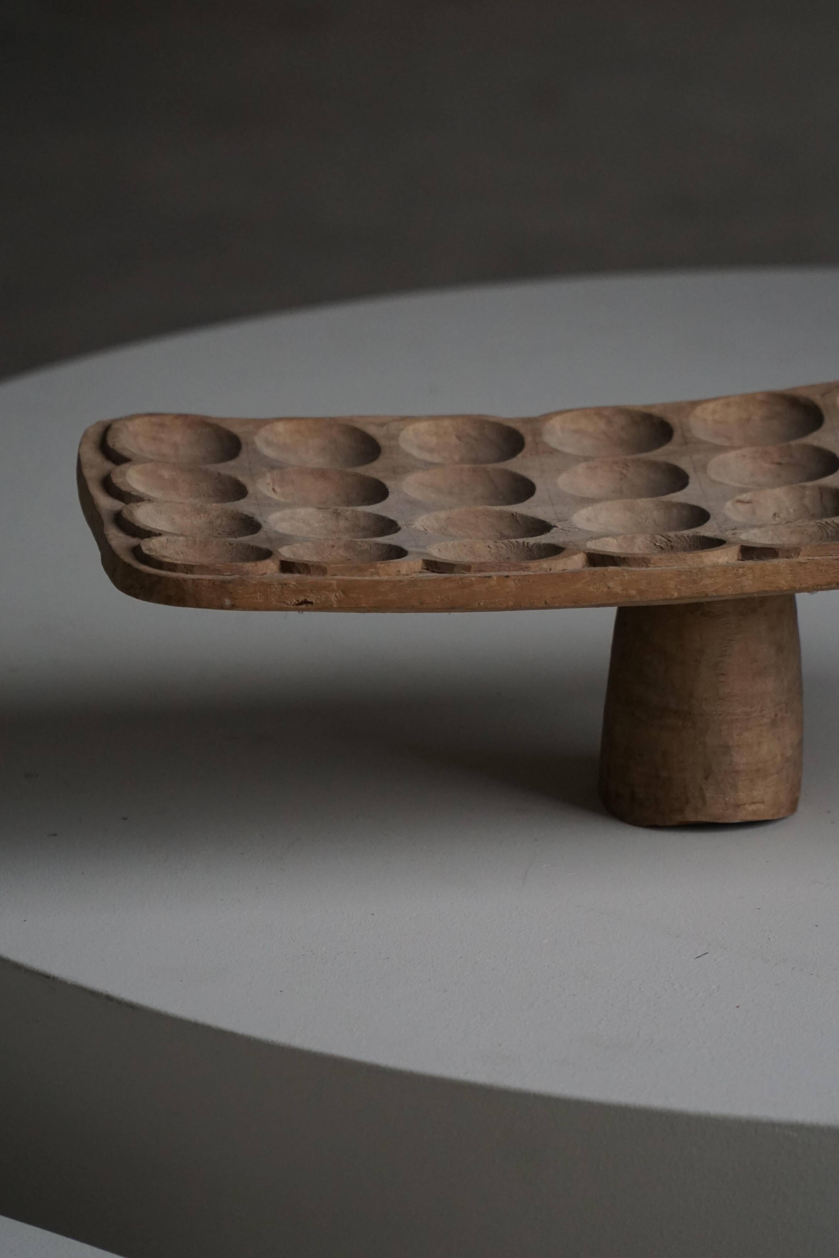 Plateau de jeu traditionnel africain / Objet sculptural, début du XXe siècle