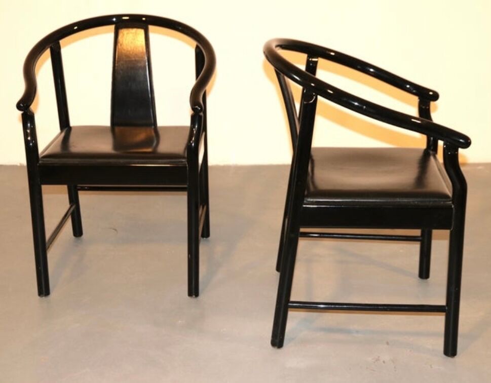 Set of 5 black lacquered leather dining chairs similar to China Chair Wegner