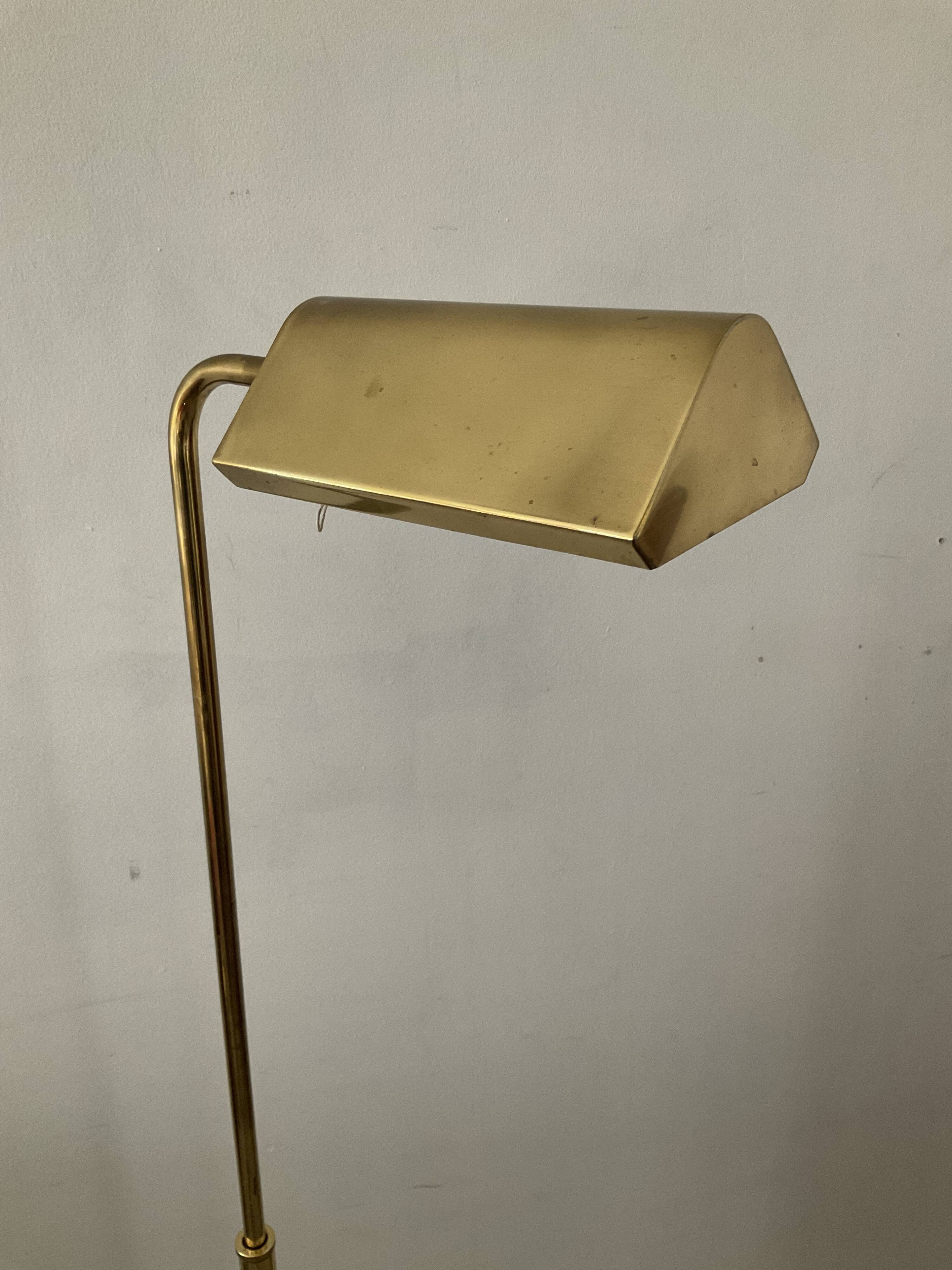 Deknudt brass e-reader floor lamp from the 70s