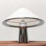 Elpis 4035 vintage Italian table lamp by Guzzini