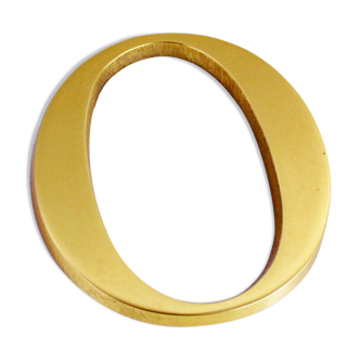 Letter "O" vintage brass