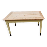 Farmhouse table