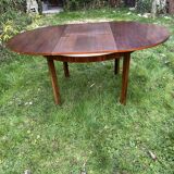 Table ronde extensible scandinave