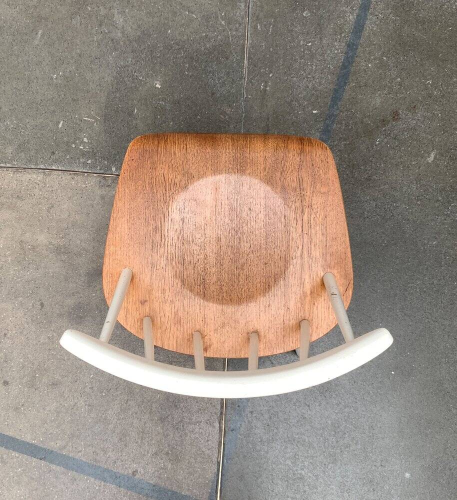 Teak mid-century table and Fanett chairs by Ilmari Tapiovaara for Asko, set of 5.