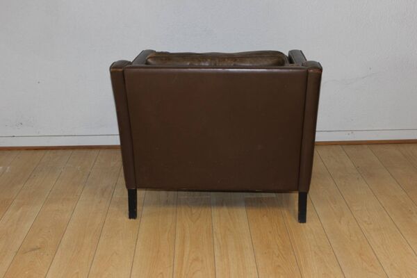 Paire de fauteuils en cuir par Borge Mogensen vers 1970