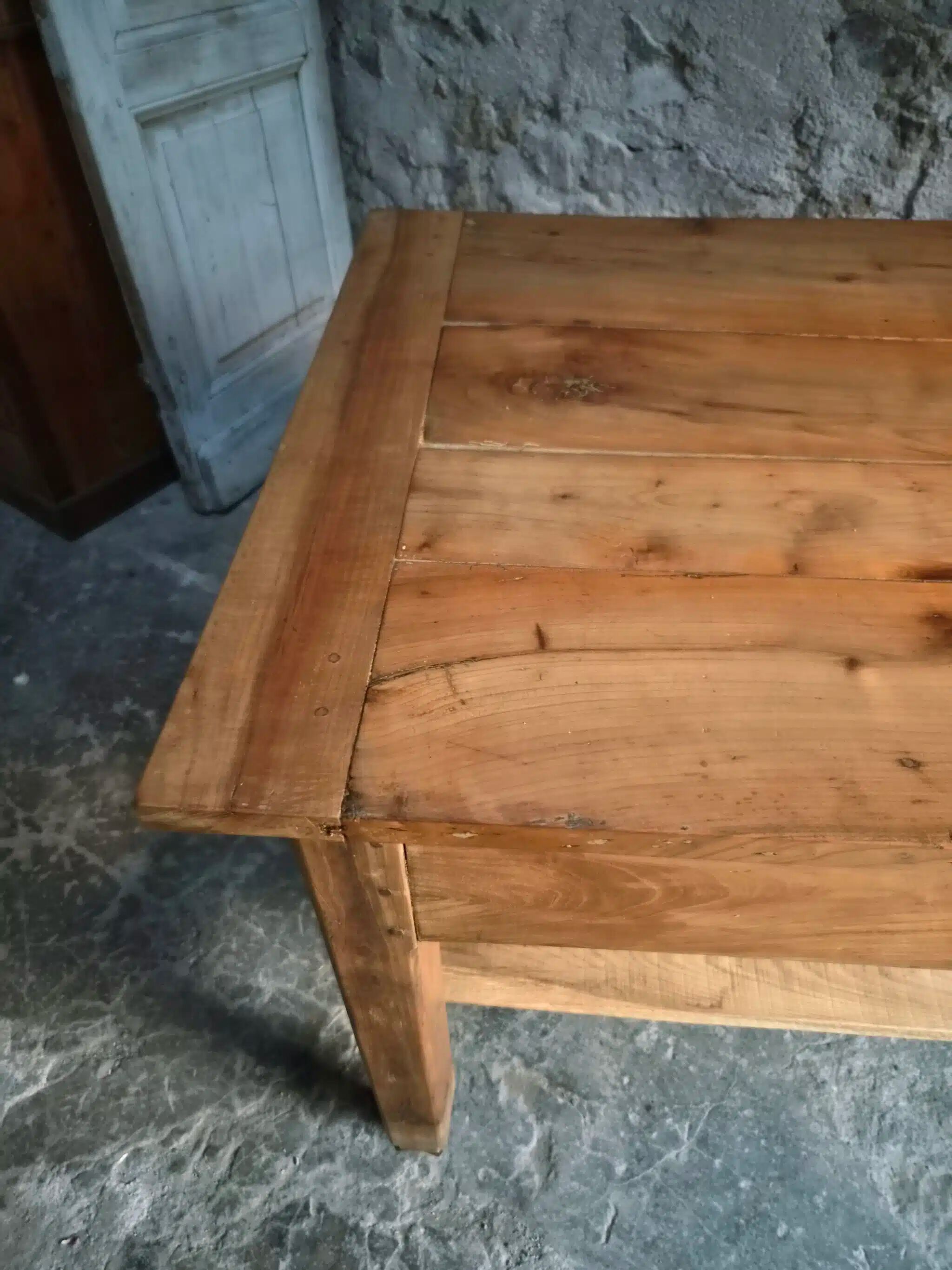 Îlot de cuisine ancien en bois de cerisier avec 3 tiroirs