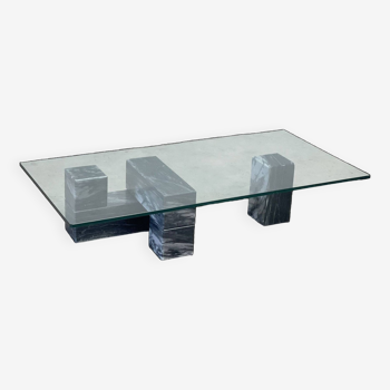 Table basse en marbre et verre