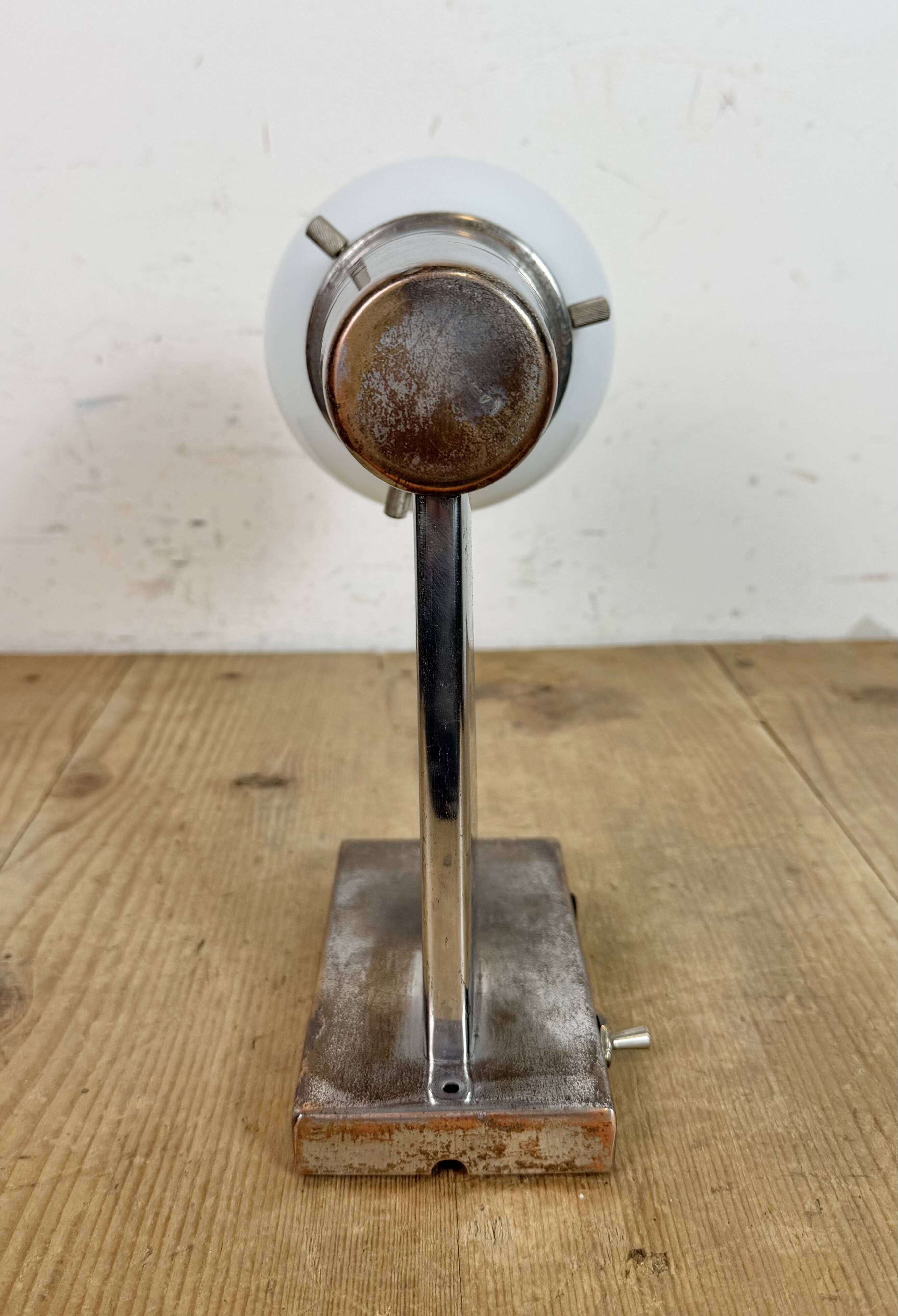 Vintage Art Deco Wall Light with Opal Glass, 1930s