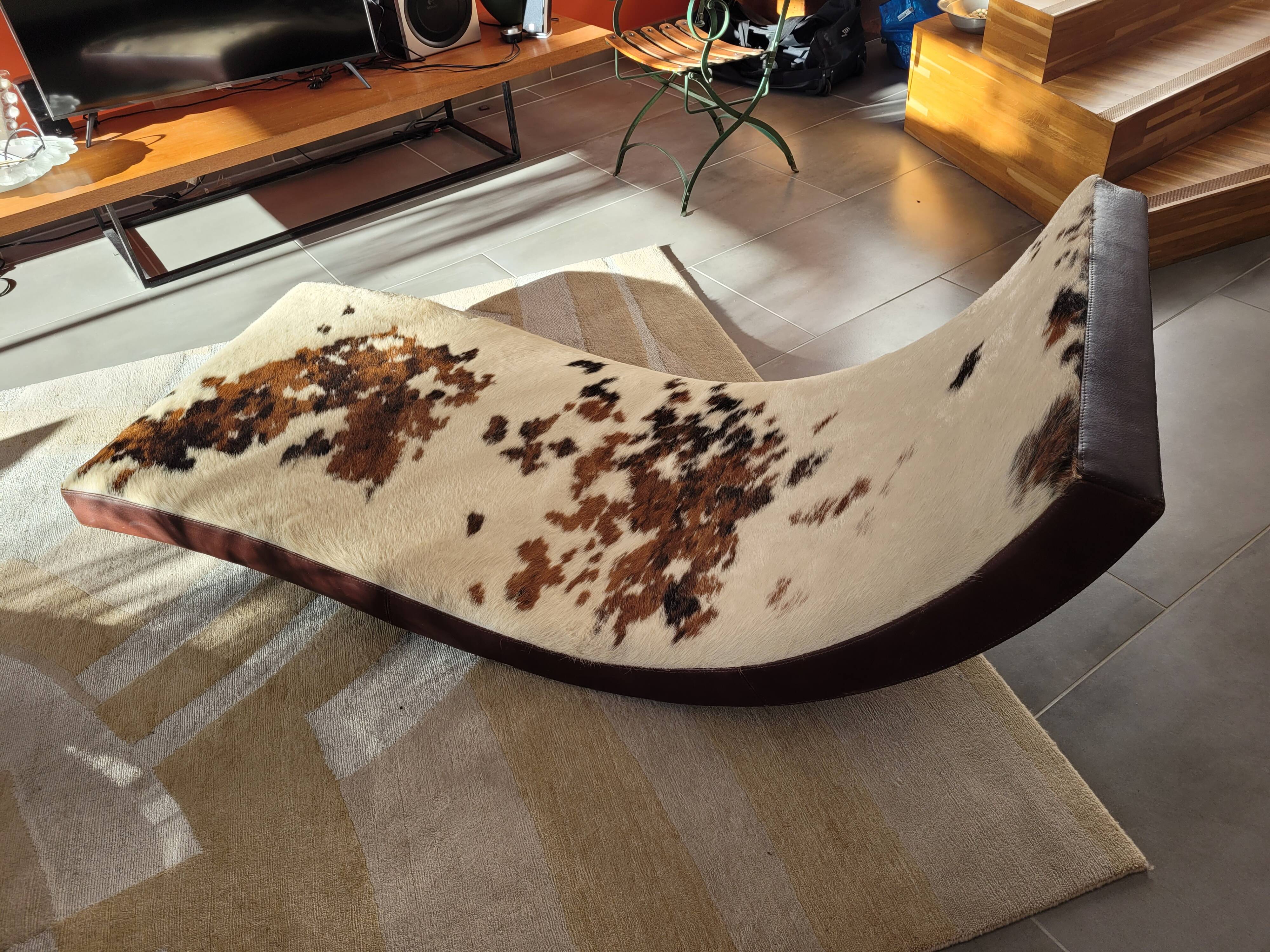 Rocking daybed or chaise longue