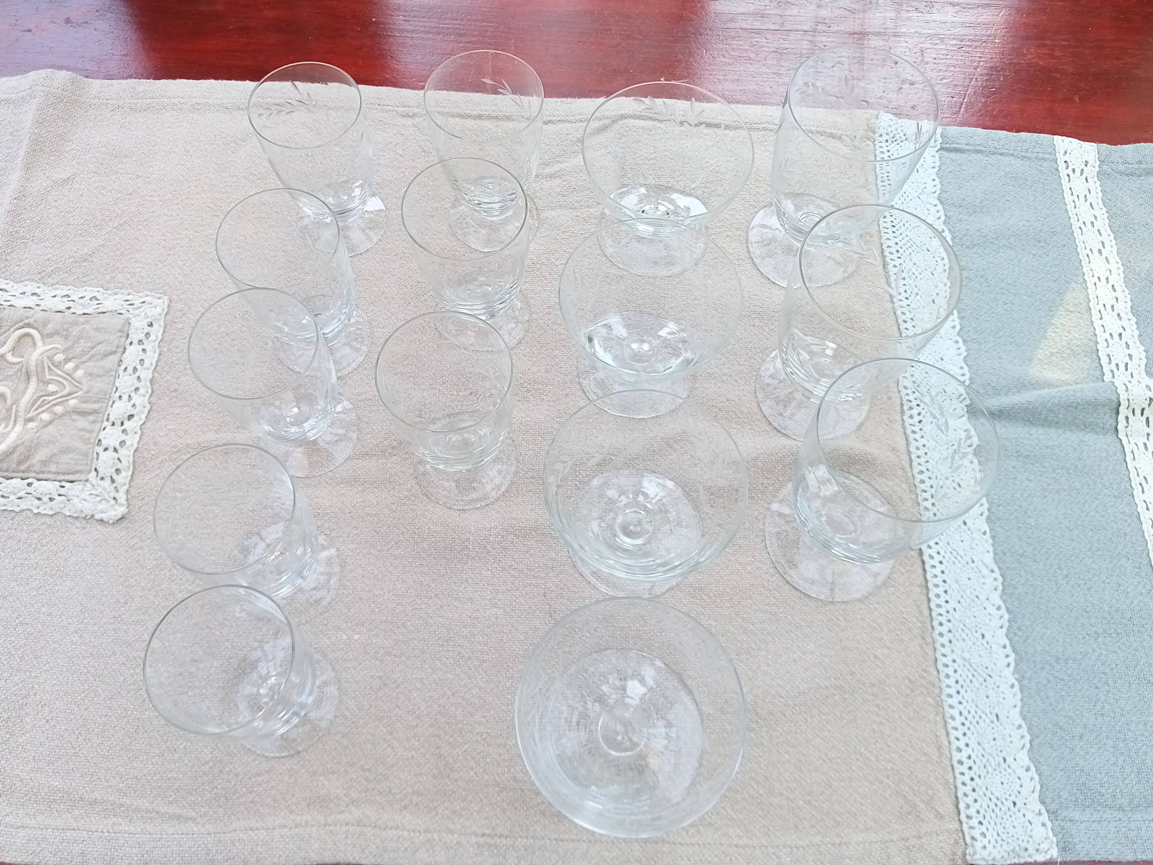 Set of 15 old glasses from the 40s