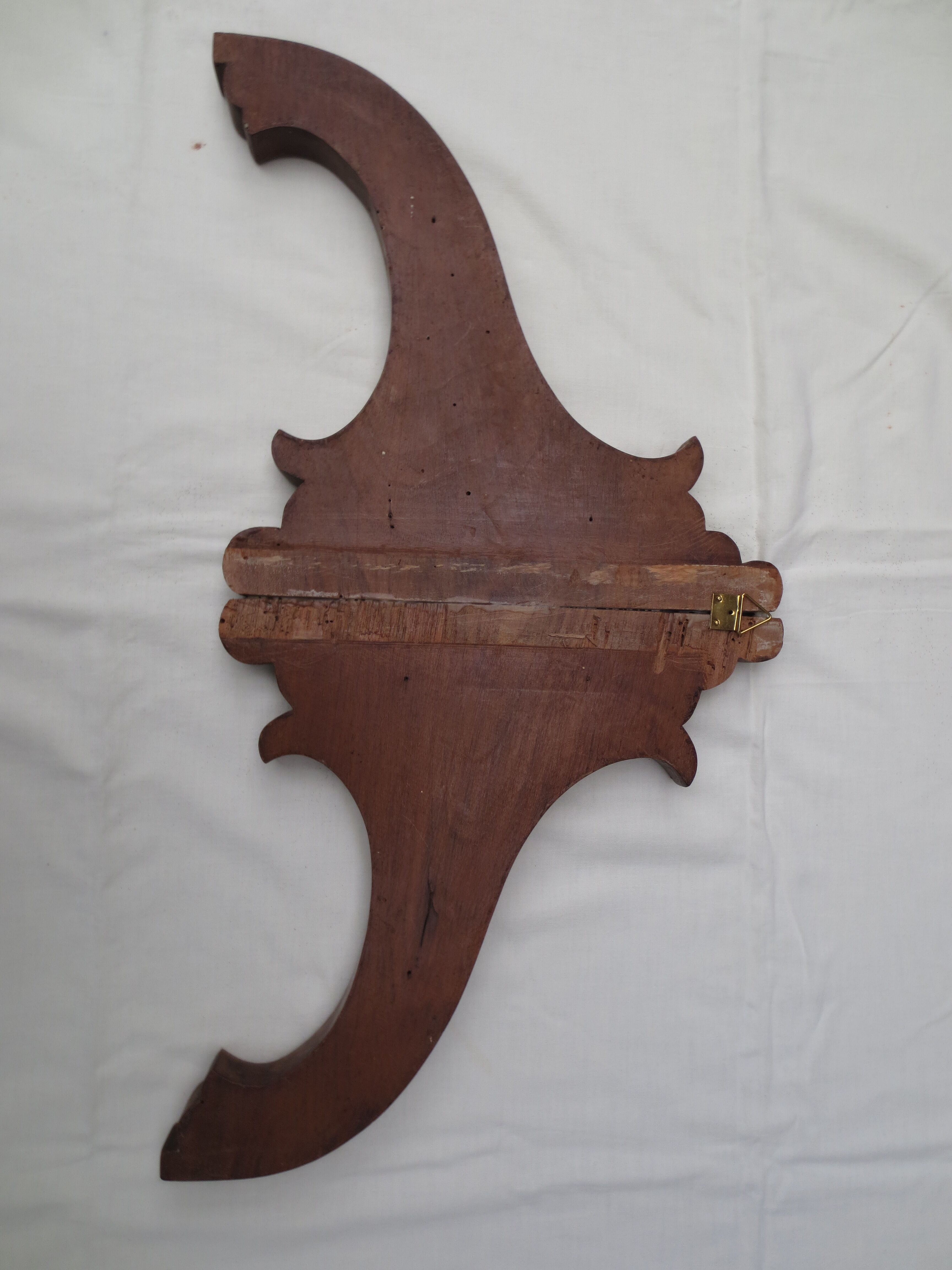 Deco wooden pediment