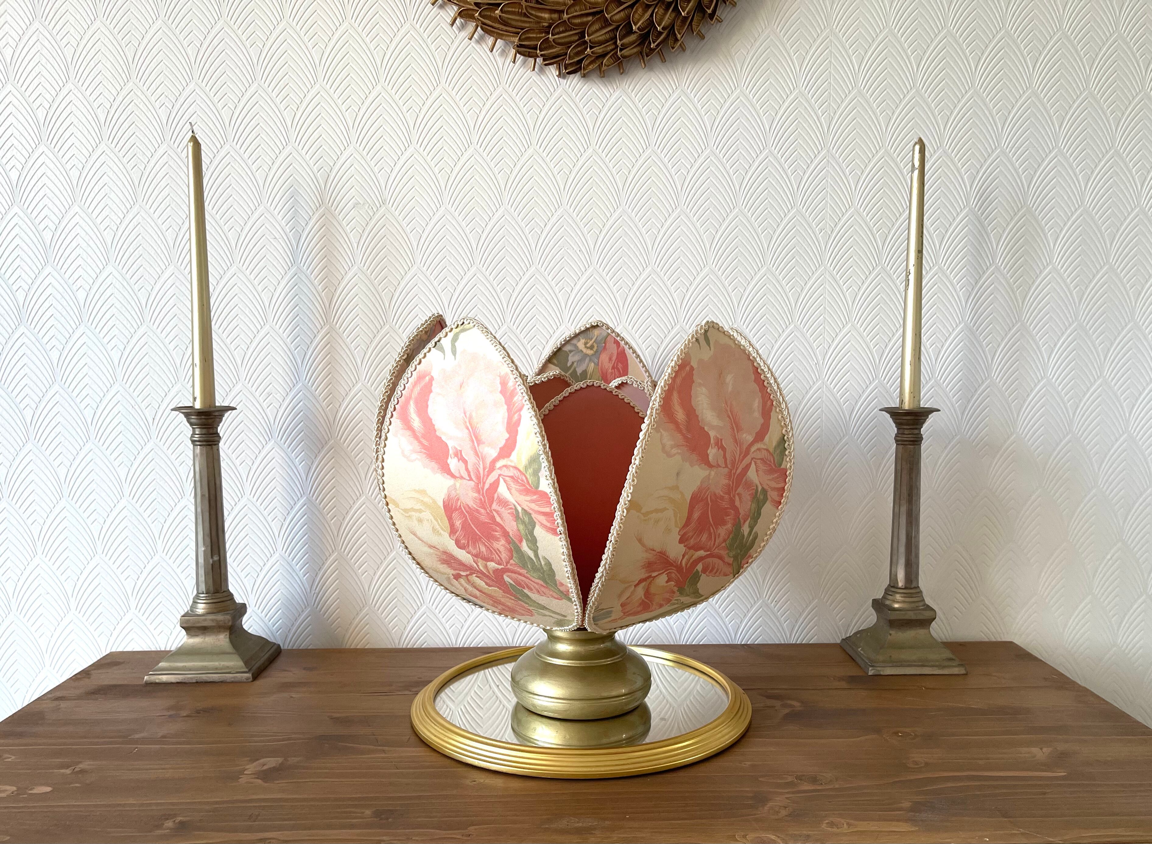 Vintage Lotus Lamp