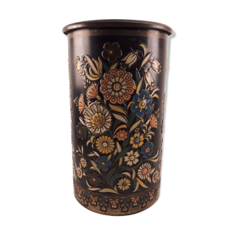 Large vintage waffle metal box 1960 deco flowers