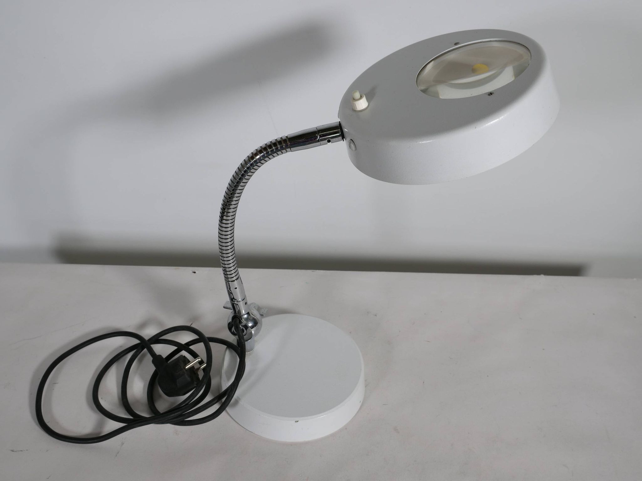 Lampe de bureau vintage du milieu du siècle avec loupe, années 1970