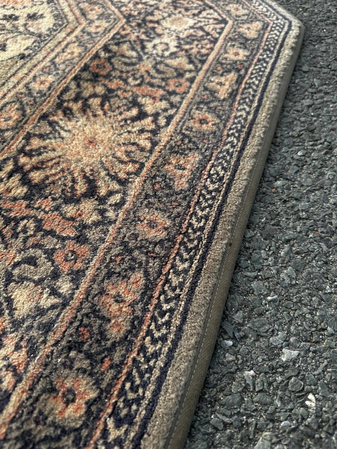 Tapis Octogonnal de style oriental